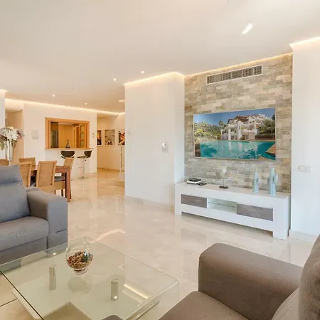 Hanami Alcazaba Penthouse Apartman *