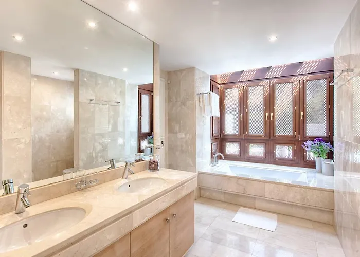 Lägenhet Hanami Alcazaba Penthouse Estepona