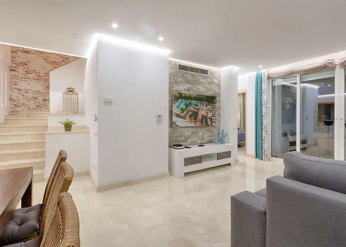 Hanami Alcazaba Penthouse