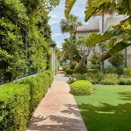 Hanami Alcazaba Penthouse * إِستيبونا