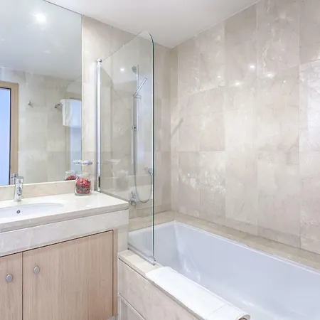 Hanami Alcazaba Penthouse דירה *