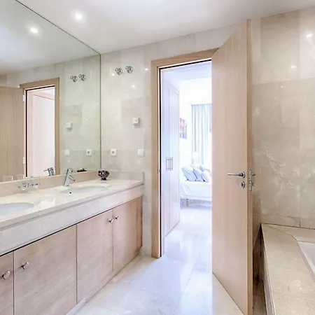 Hanami Alcazaba Penthouse אסטפונה