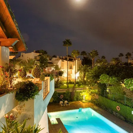 Hanami Alcazaba Penthouse Lejlighed Estepona